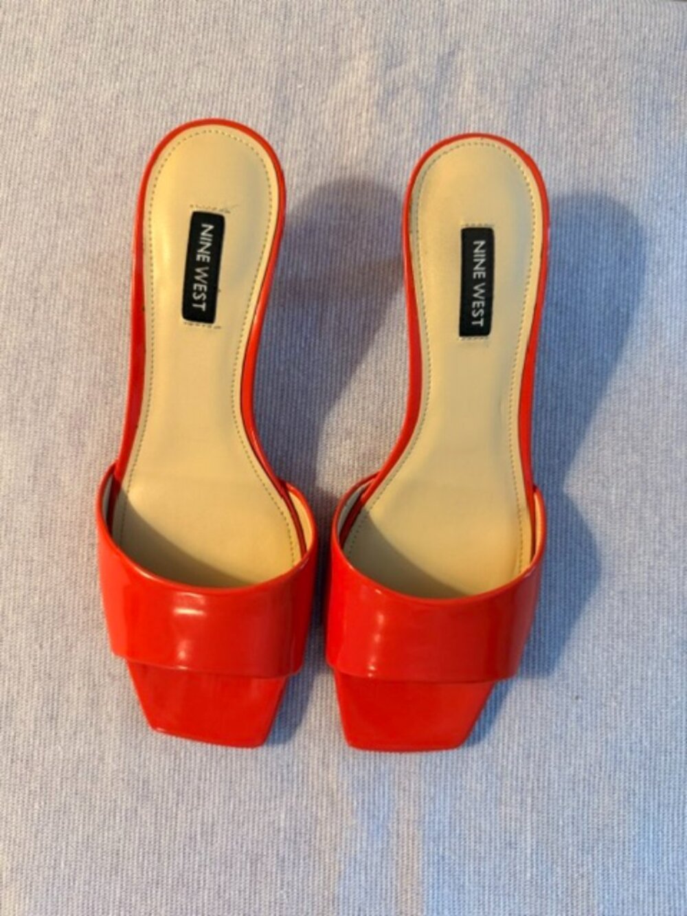 Nine West Red Patent Square Toe Kitten Heel Mules Size 8M